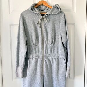 SHEIN Gray Sweatsuit